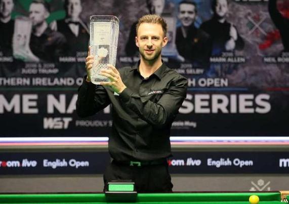 球路线的战 球路线的战